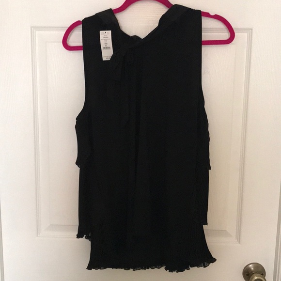 Ruffle Layered Top tie back neck NWT - Picture 4 of 5
